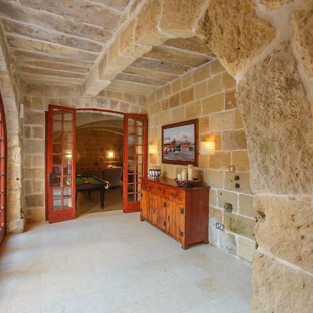 Il-Veduta Holiday Farmhouse With Sunny Private Pool In Island Of Gozo Għarb Exterior foto
