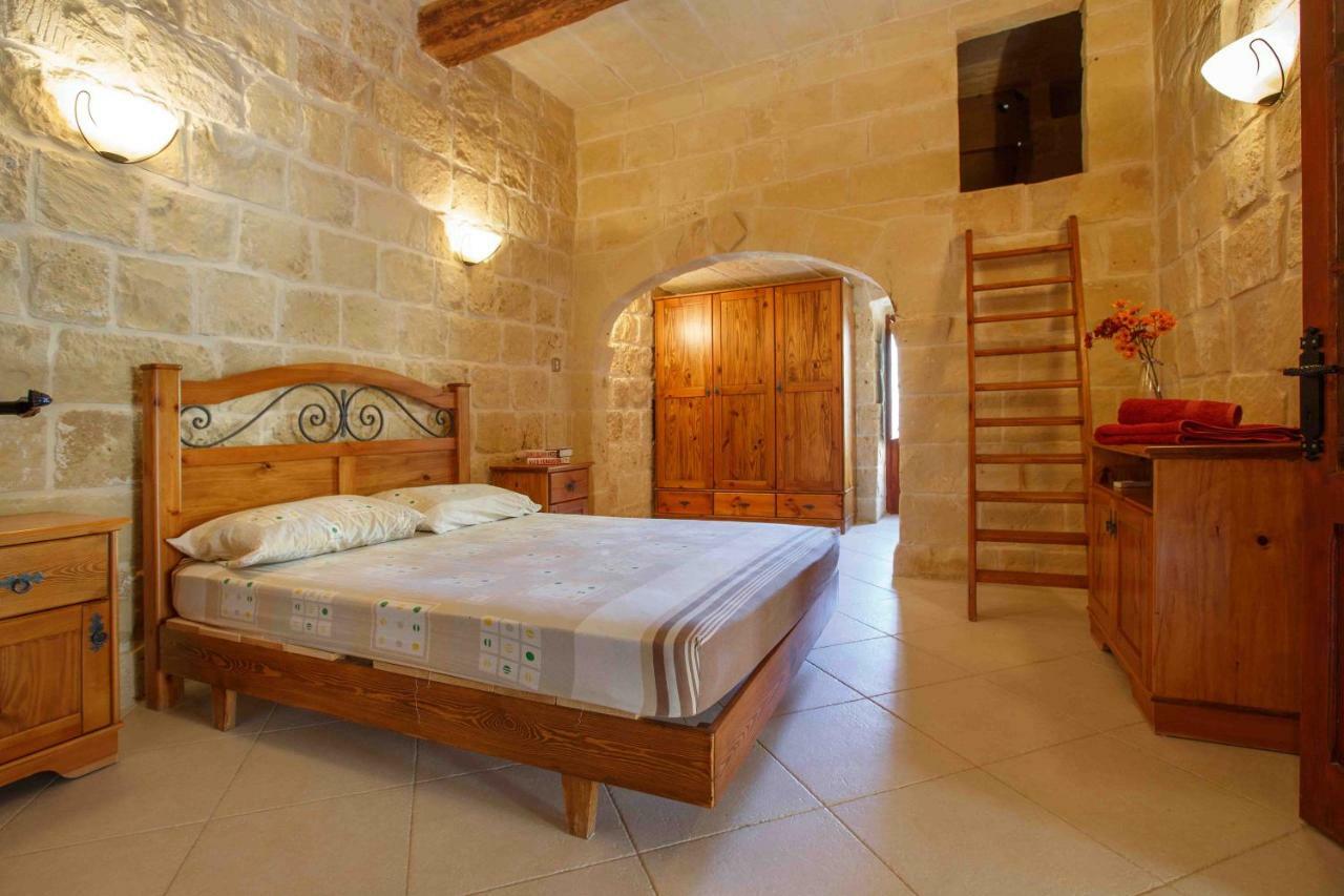 Il-Veduta Holiday Farmhouse With Sunny Private Pool In Island Of Gozo Għarb Exterior foto